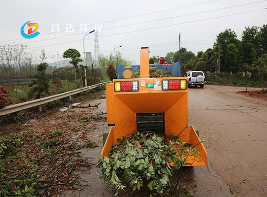 昌達**樹枝粉碎機使用現場