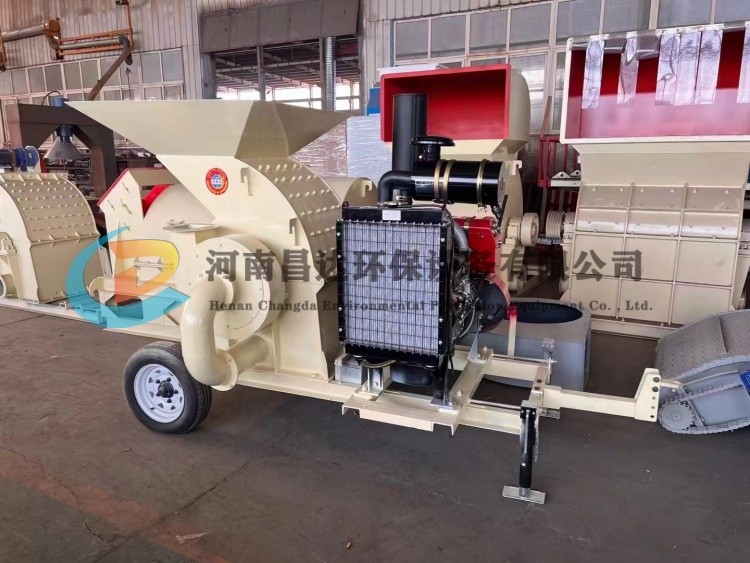 河南昌達（dá）內蒙古客戶定製移動檸條粉碎柔絲機.jpg